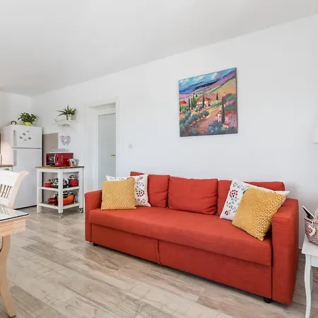 Luxury Spacious With Pool & Magnificent View 4* Umljanović