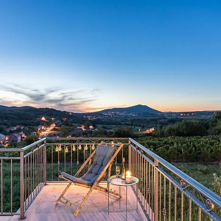 Szálloda Luxury Spacious With Pool & Magnificent View Umljanović